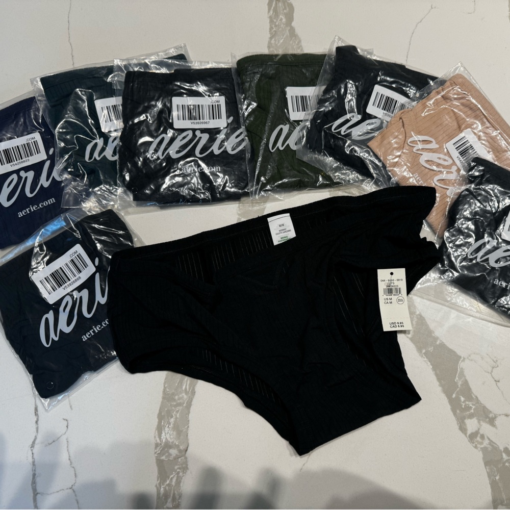 BNWT AERIE BOYBRIEF SIZE MEDIUM 9 count